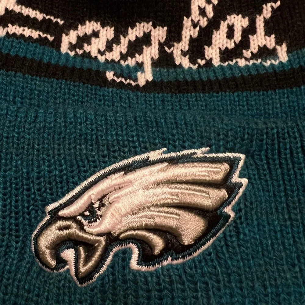 NFL Philadelphia Eagles‎ Green Sports Fan Tailgating Knit Pom Pom Beanie Hat OS